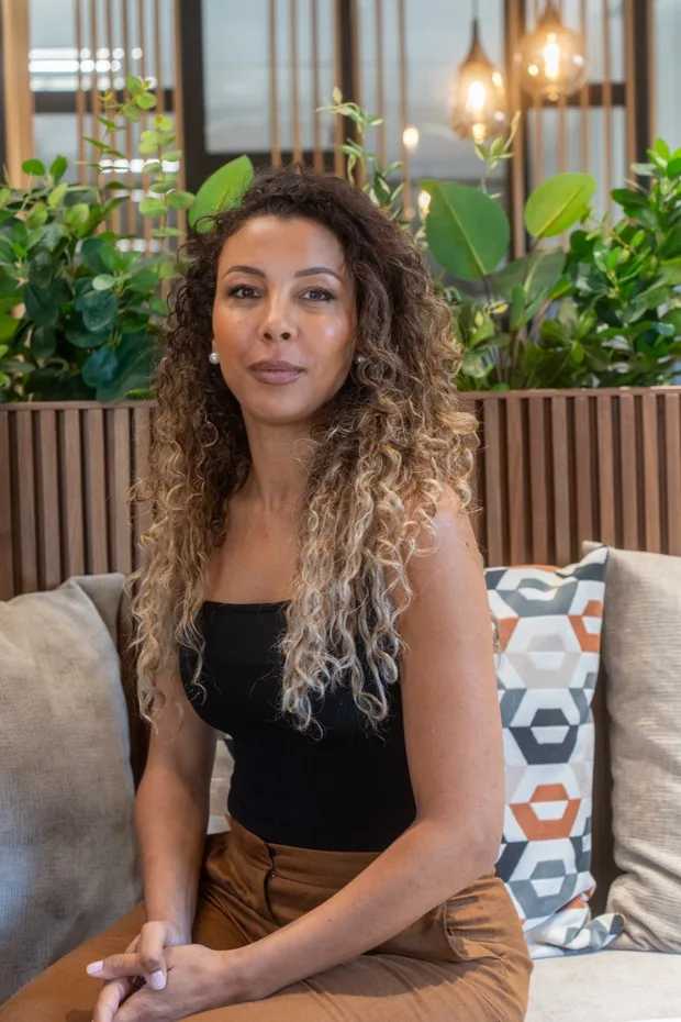 Samia Fikrat, Conseillère immobilière chez BNG Immo